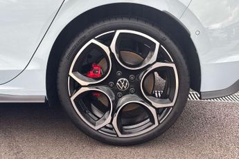 Volkswagen Golf 2.0 TSI 265 GTI 5dr DSG