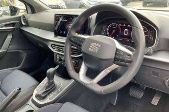 SEAT Arona 1.0 TSI 115 FR Black Edition 5dr DSG