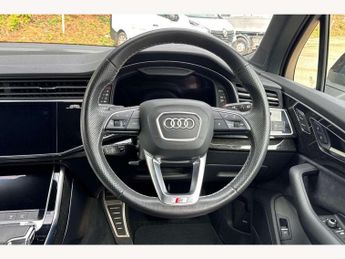Audi Q7 50 TDI Quattro Black Edition 5dr Tiptronic