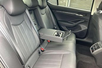 Skoda Superb 2.0 TDI SE L 5dr DSG