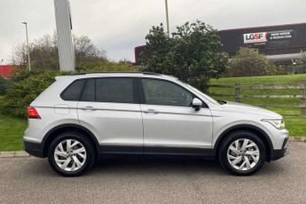 Volkswagen Tiguan 1.4 TSI eHybrid Life 5dr DSG