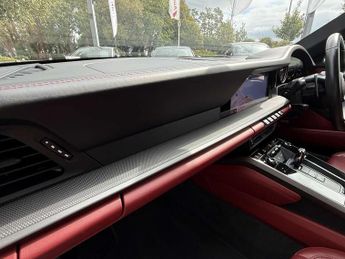 Porsche 911 S 2dr PDK