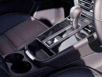 Porsche Macan T 5dr PDK
