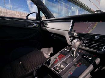 Porsche Macan T 5dr PDK
