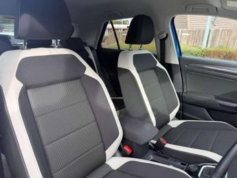 Volkswagen T-Roc 2.0 TSI 4MOTION SEL 5dr DSG