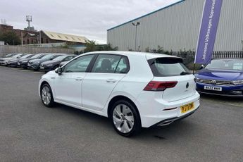 Volkswagen Golf 1.5 eTSI Style 5dr DSG