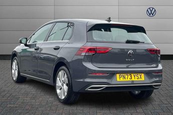 Volkswagen Golf 1.5 eTSI Style 5dr DSG