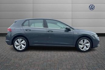 Volkswagen Golf 1.5 eTSI Style 5dr DSG