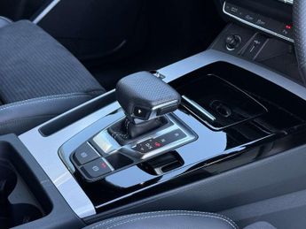 Audi Q5 40 TDI Quattro S Line 5dr S Tronic