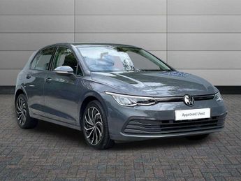 Volkswagen Golf 1.0 eTSI Life 5dr DSG