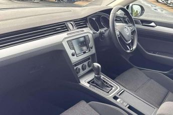 Volkswagen Passat 2.0 TDI SE Business 4dr DSG