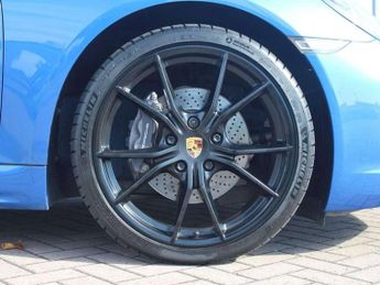 Porsche Boxster 2.0 2dr PDK