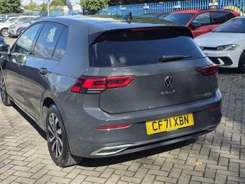 Volkswagen Golf 1.5 eTSI 150 Active 5dr DSG
