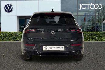 Volkswagen Golf 1.5 eTSI 150 Black Edition 5dr DSG