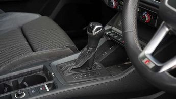 Audi Q3 35 TFSI S Line 5dr S Tronic