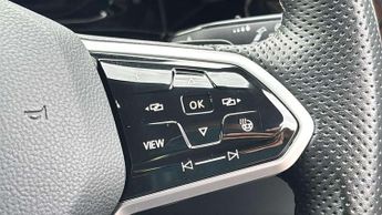 Volkswagen Golf 2.0 TDI 150 R-Line 5dr DSG
