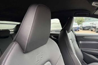 Audi A6 2.0 e-Hybrid Quattro 299 S line 4dr S Tronic