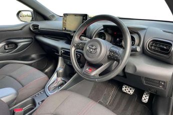Toyota Yaris 1.5 Hybrid GR Sport 5dr CVT