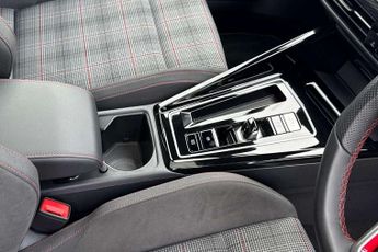 Volkswagen Golf 2.0 TSI 265 GTI 5dr DSG