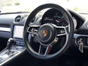 Porsche Cayman 2.0 2dr PDK