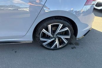 Volkswagen Golf 2.0 TDI 150 R-Line 5dr DSG