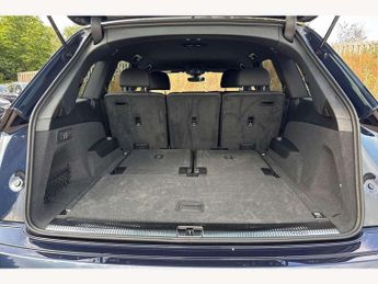 Audi Q7 3.0 TDI Quattro 231 Black Edition 5dr Tiptronic
