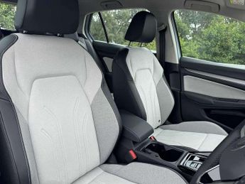 Volkswagen Golf 1.5 eTSI 150 Style 5dr DSG