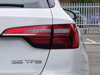 Audi A4 35 TFSI Technik 5dr S Tronic