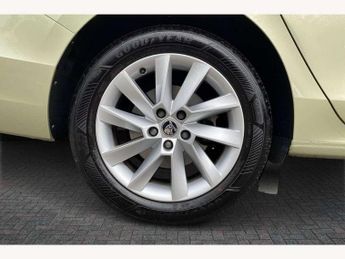 Skoda Superb 2.0 TDI 193 SE L 4X4 5dr DSG