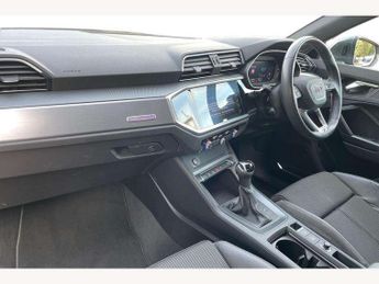 Audi Q3 35 TFSI S Line 5dr S Tronic