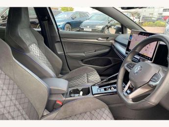 Volkswagen Golf 2.0 TDI 150 Black Edition 5dr DSG
