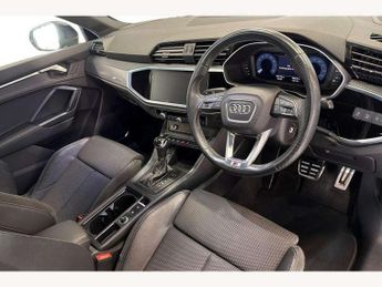 Audi Q3 35 TFSI S Line 5dr S Tronic