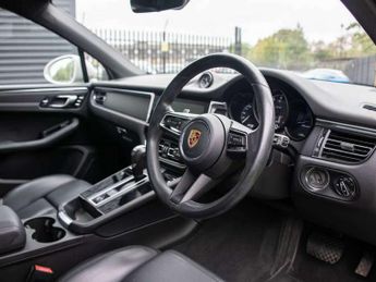 Porsche Macan 5dr PDK