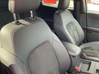 Ford Kuga 2.5 PHEV ST-Line 5dr CVT