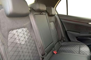 Volkswagen Golf 1.5 eTSI 150 R-Line 5dr DSG