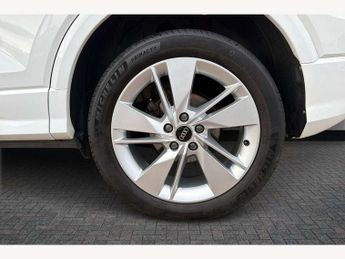 Audi Q2 35 TFSI S Line 5dr S Tronic