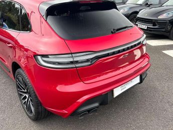 Porsche Macan 5dr PDK