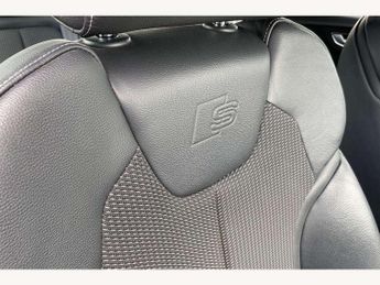 Audi Q2 35 TFSI S Line 5dr S Tronic