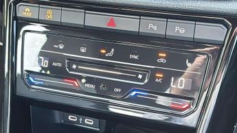 Volkswagen T-Roc 2.0 TDI 150 EVO R-Line 5dr DSG