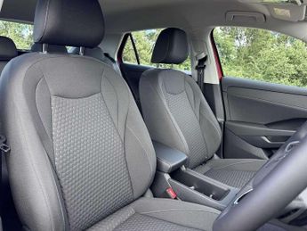 Volkswagen T-Roc 1.5 eTSI Life 5dr DSG