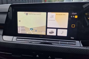 Volkswagen Golf 1.5 eTSI R-Line 5dr DSG
