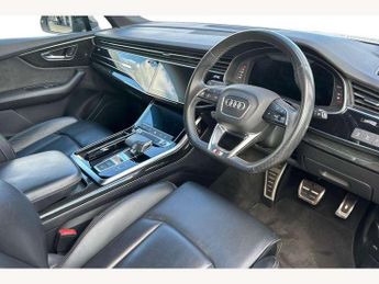 Audi Q7 55 TFSI Quattro Black Edition 5dr Tiptronic