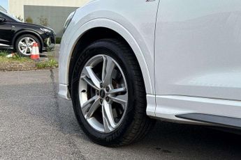 Audi Q3 40 TFSI Quattro S Line 5dr S Tronic