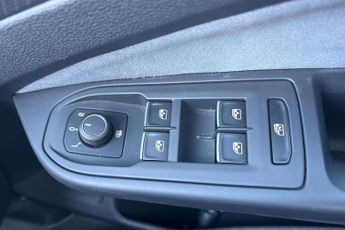 Volkswagen Golf 2.0 TSI 190 Black Edition 4Motion 5dr DSG