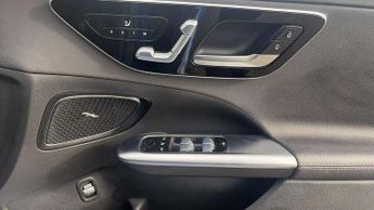 Mercedes-Benz C-Class C200 AMG Line Premium [Pan Roof] 4dr 9G-Tronic