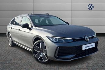 Volkswagen Passat 1.5 TSI eHybrid 272 Black Edition 5dr DSG