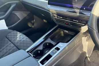 Volkswagen Passat 1.5 TSI eHybrid 272 Black Edition 5dr DSG