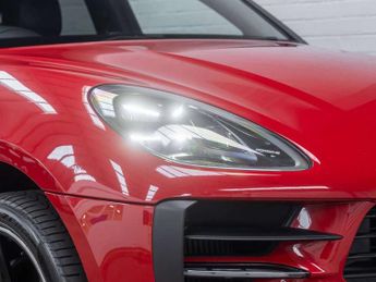 Porsche Macan S 5dr PDK