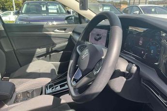 Volkswagen Golf 1.5 eTSI 150 Style 5dr DSG