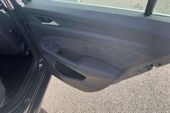 Volkswagen Golf 1.5 eTSI 150 Style 5dr DSG